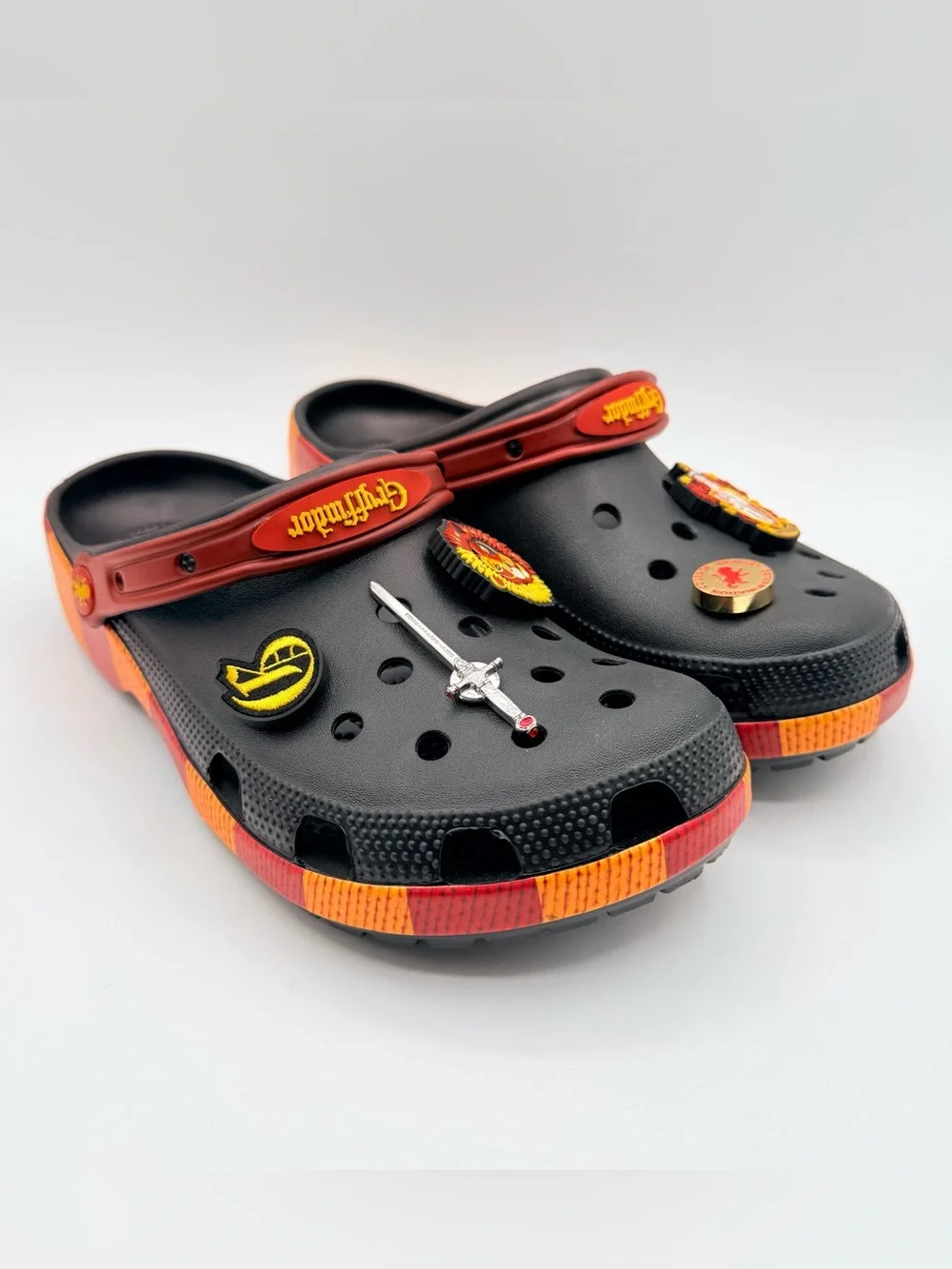 Crocs Harry Potter Gryffindor Classic Clog M10 W12 Black 210553-90H Unisex NWT